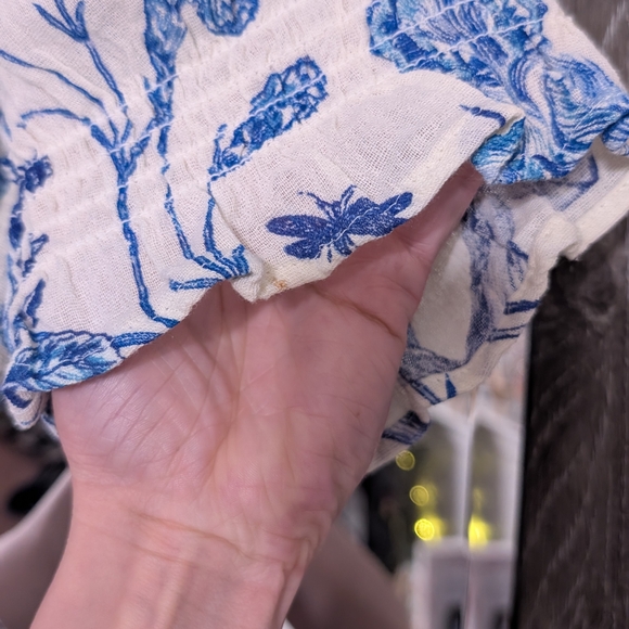 Floral Off-Shoulder Top - Picture 12 of 14